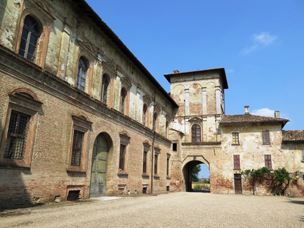 Apertura straordinaria e visita guidata del CASTELLO DI BRANDUZZO